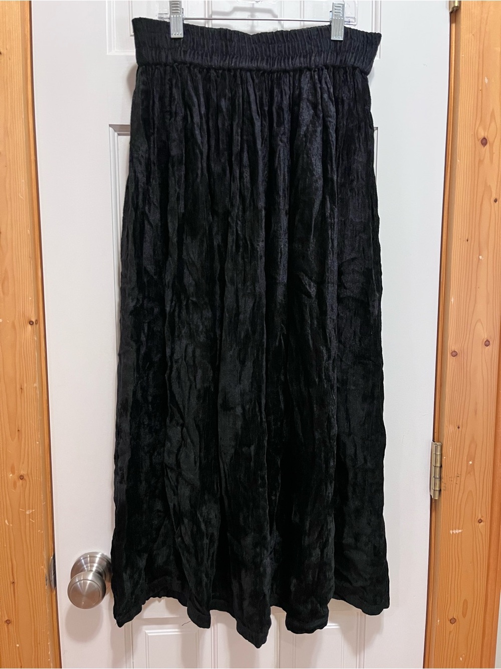 VINTAGE SANDY STARKMAN Black Velvet Midi/Maxi Skirt US S